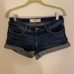 NWOT Gilly Hicks Jean Shorts